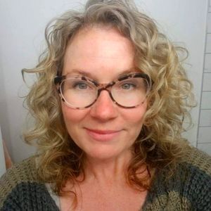 Meet your Posher, Candice